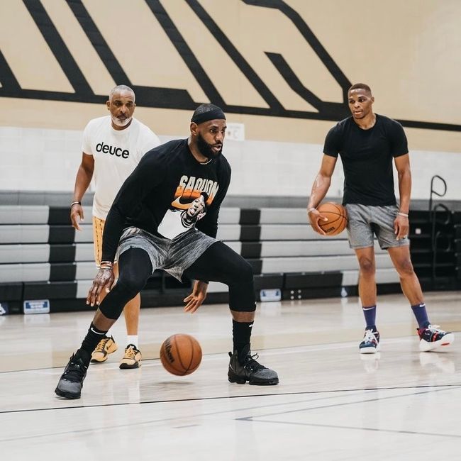 一款新品还 一款新品还