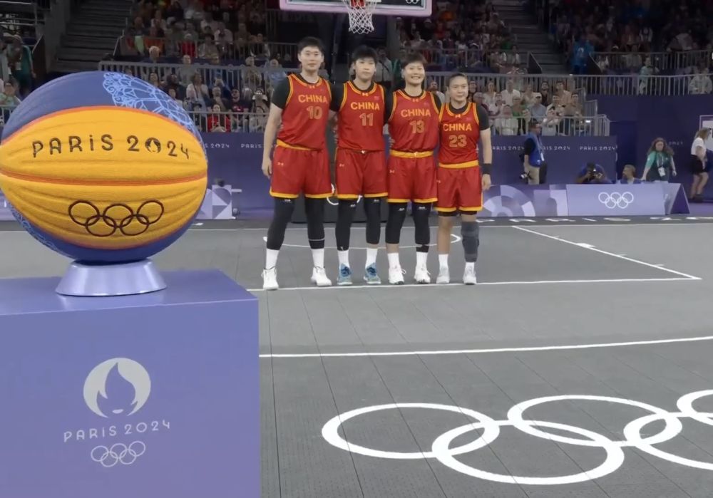 顺势接回球 顺势接回球